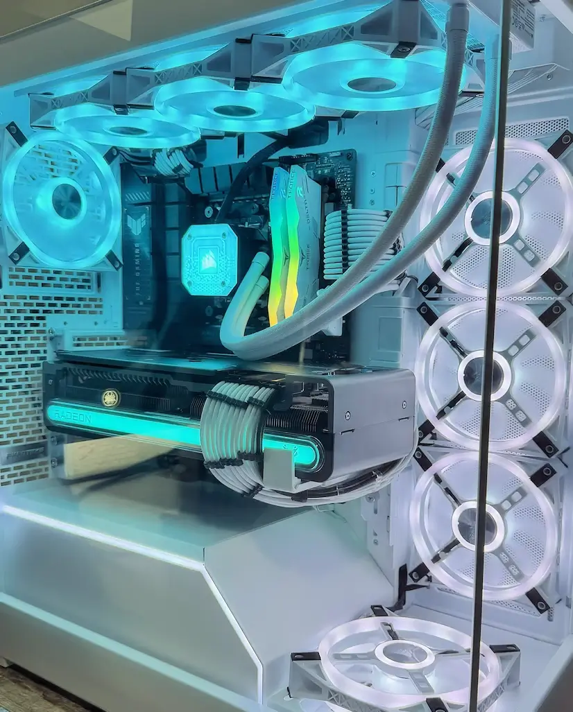 Montaje Gaming PC Phanteks Móstoles Montaje Gaming PC Phanteks Móstoles